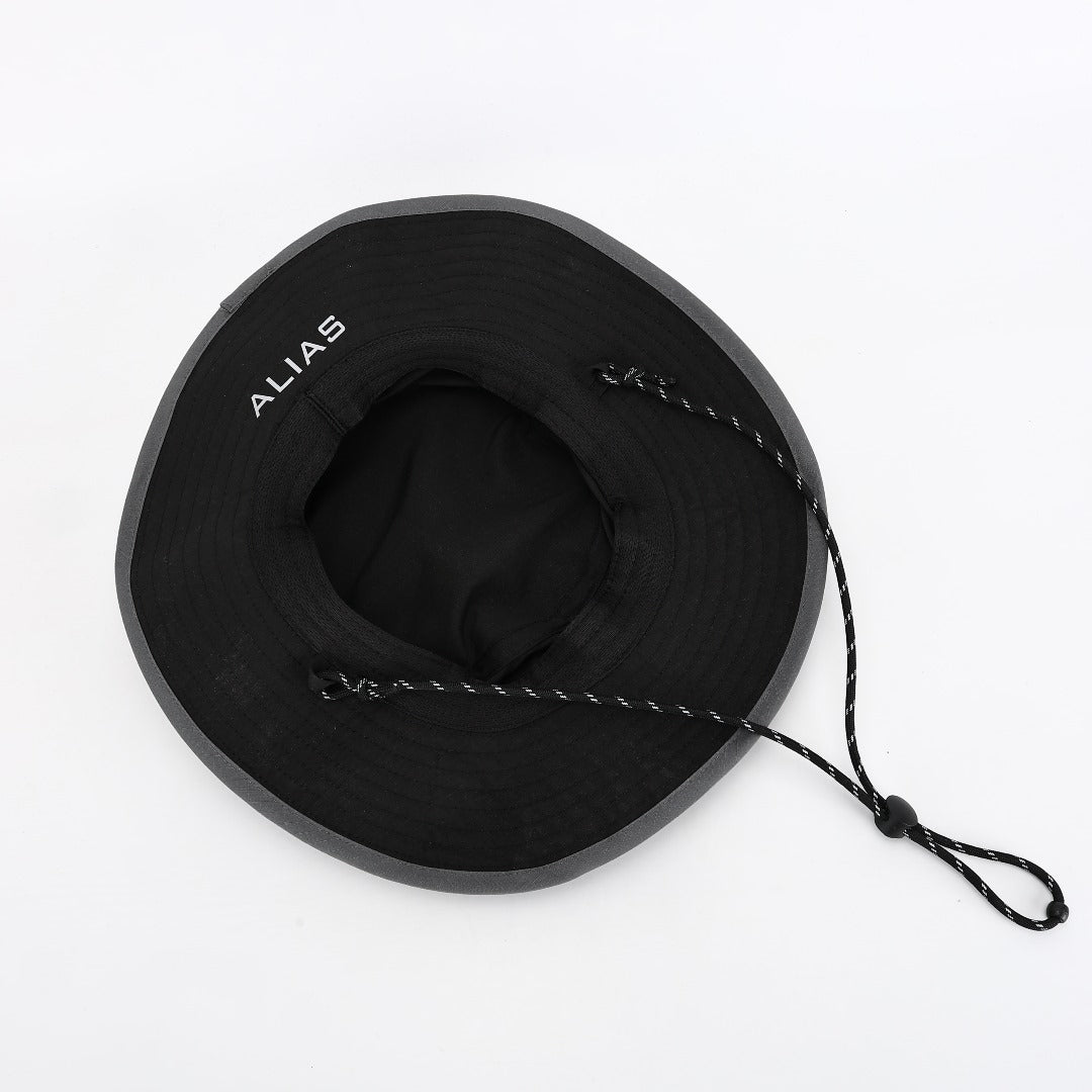 ALIAS PERFORMANCE REFLECTIVE BUCKET HAT