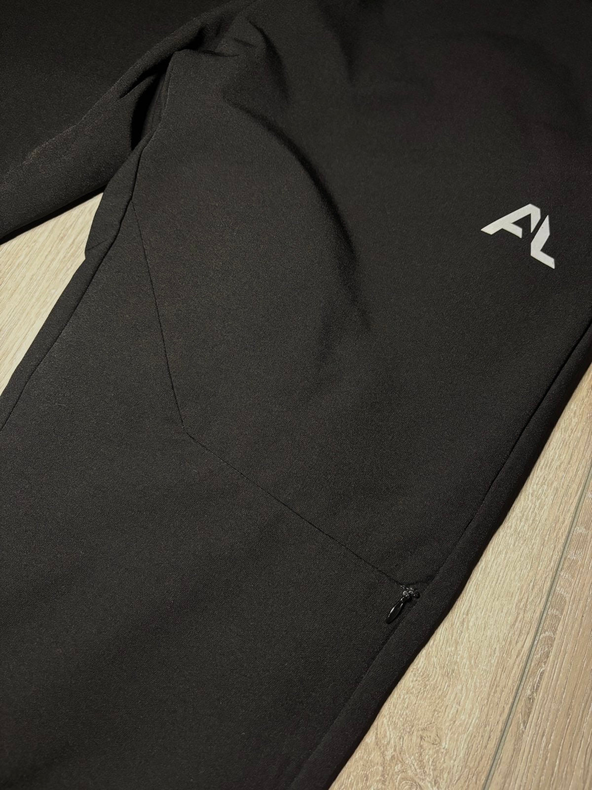 PERFORMANCE PANTS - BLACK/REFLECTIVE